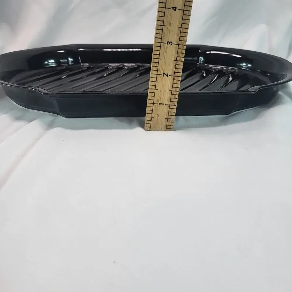 Mikasa Glossy Black Oval 13